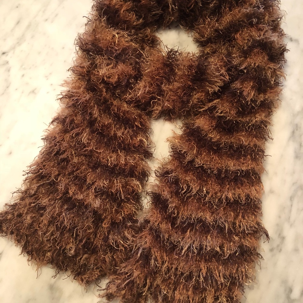 NEW!! Fuzzy brown striped style short scarf